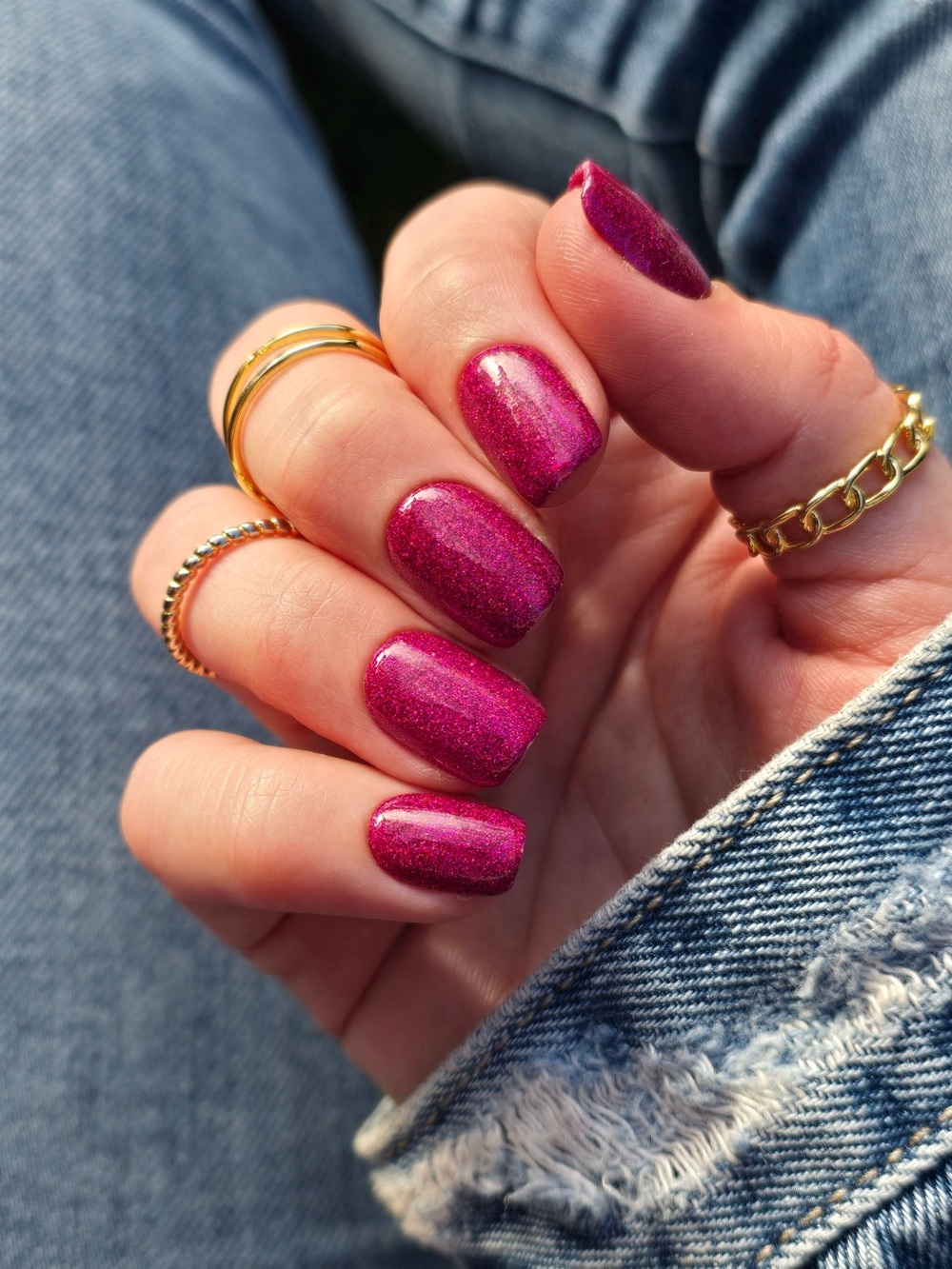Red Aspen Kinetic Kinsley Glitter Press-On Nails in Magenta Pink - Picture 3 of 10